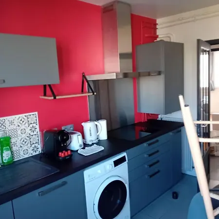 Grand Appartement Avec Garage Clermont-Ferrand Exterior photo